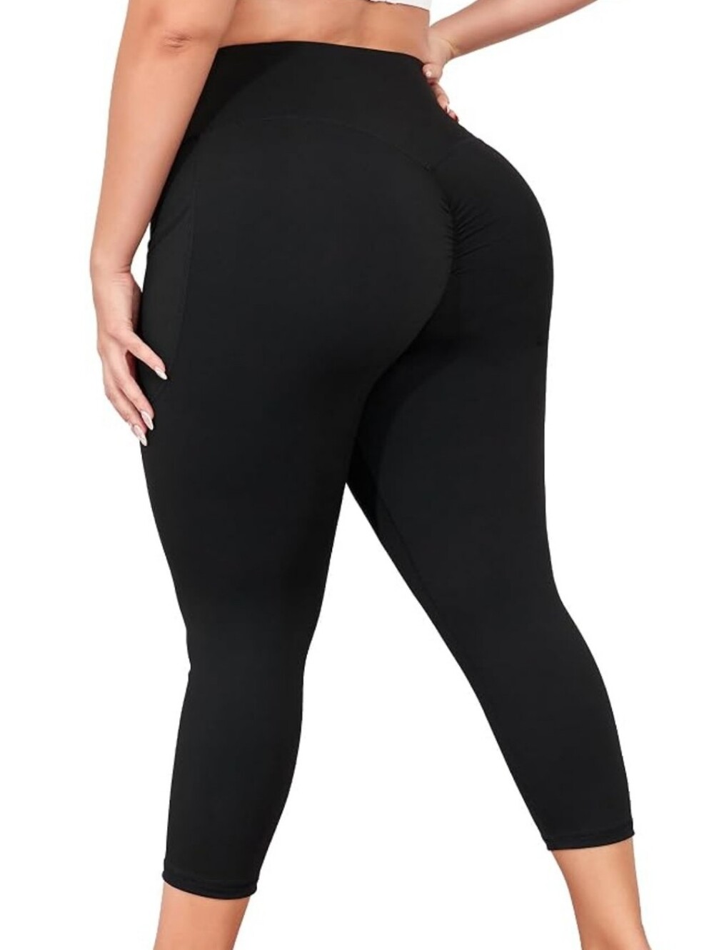 PLUS SIZE High-Waist Ruched Butt Lift Capri 21" Leggings - Black